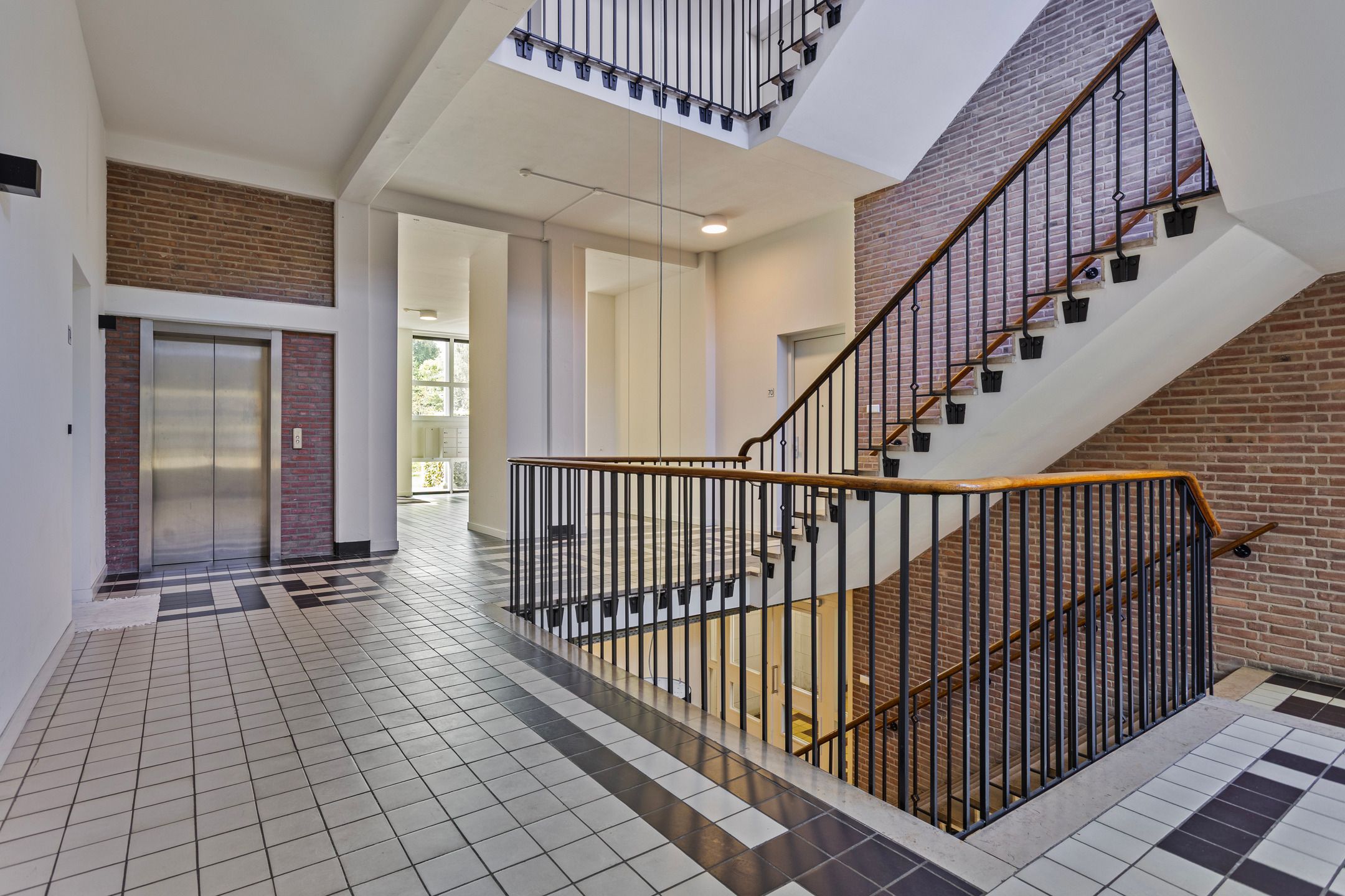 Photo 15 of Bonairelaan 72