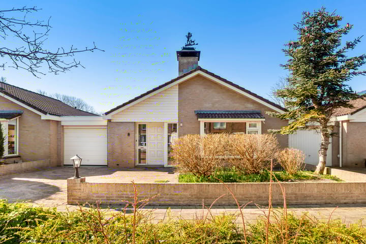 Photo 6 of Saarstraat 8