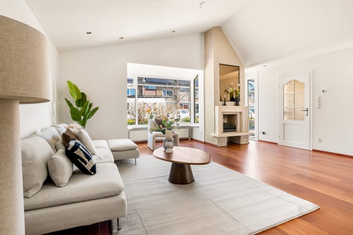 Photo 14 of Saarstraat 8