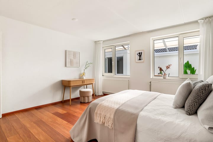 Photo 41 of Saarstraat 8