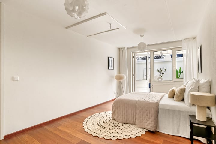 Photo 48 of Saarstraat 8