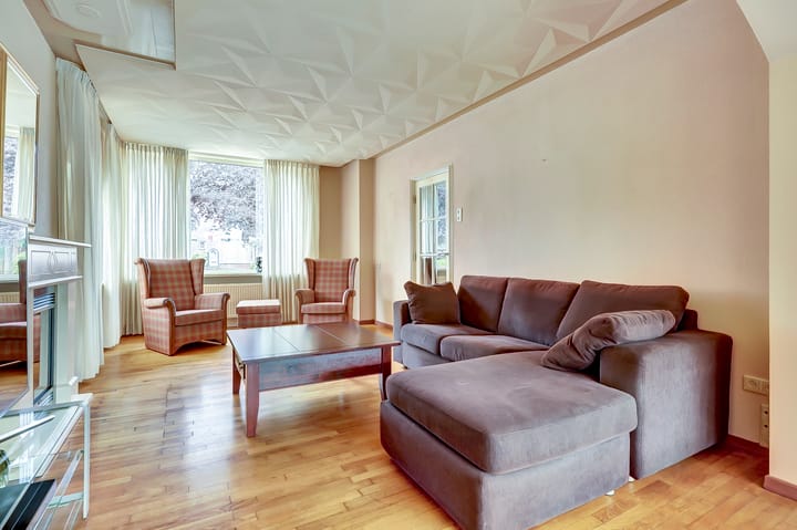 Photo 7 of J.J. van Deinselaan 180