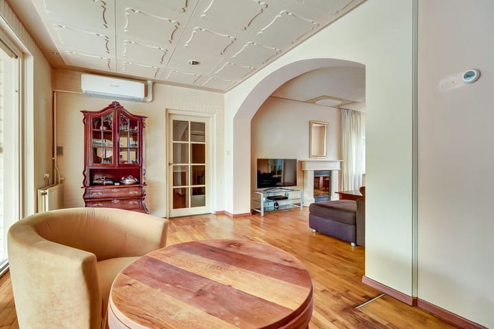 Photo 9 of J.J. van Deinselaan 180