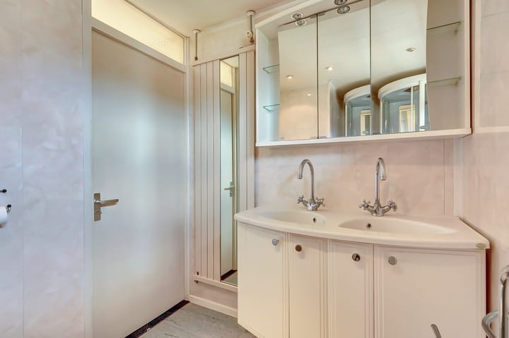 Photo 29 of J.J. van Deinselaan 180