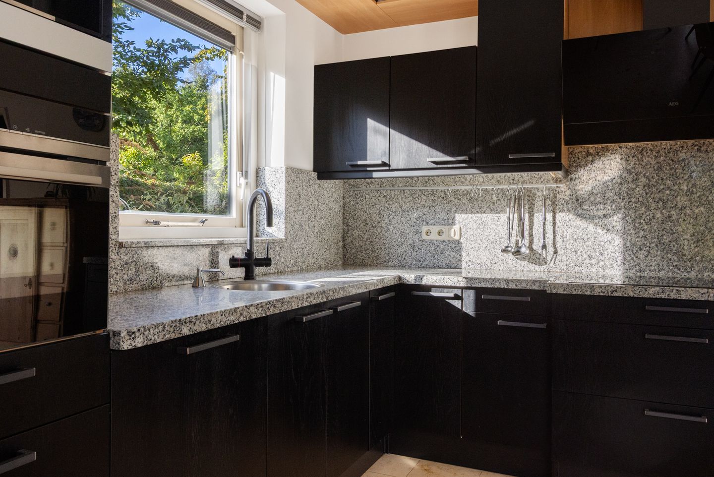 Foto 25 van Elisabethlaan 5