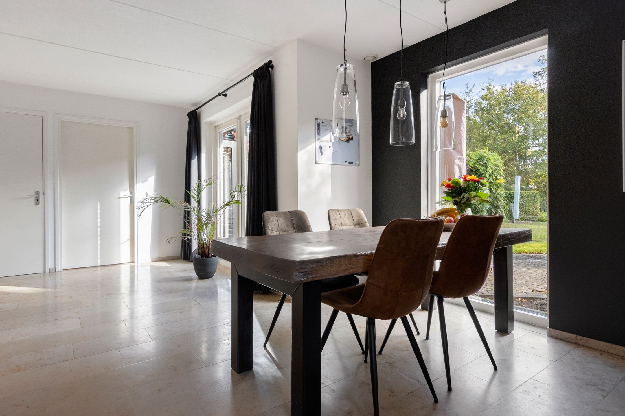 Foto 27 van Elisabethlaan 5