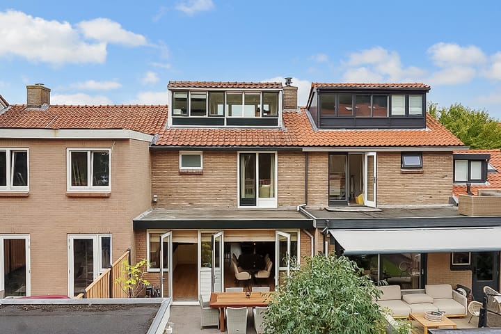 Photo 29 of Outshoornlaan 18