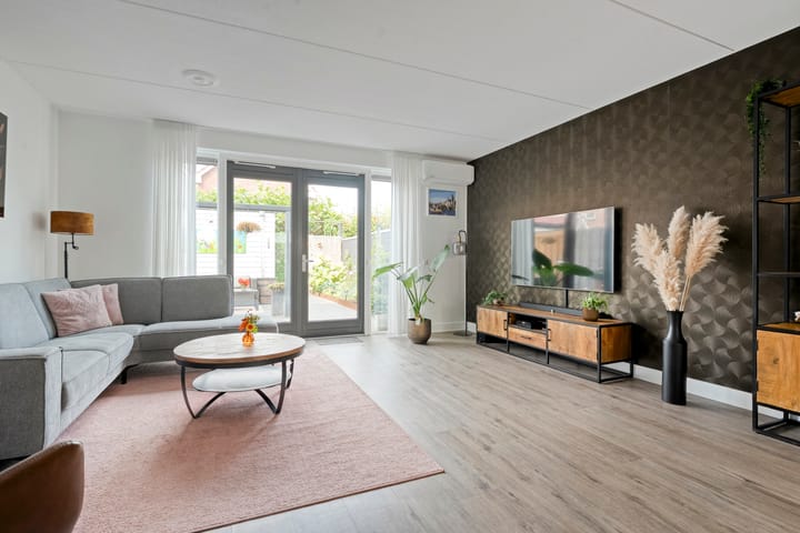 Foto 6 van Hoefsmid 37