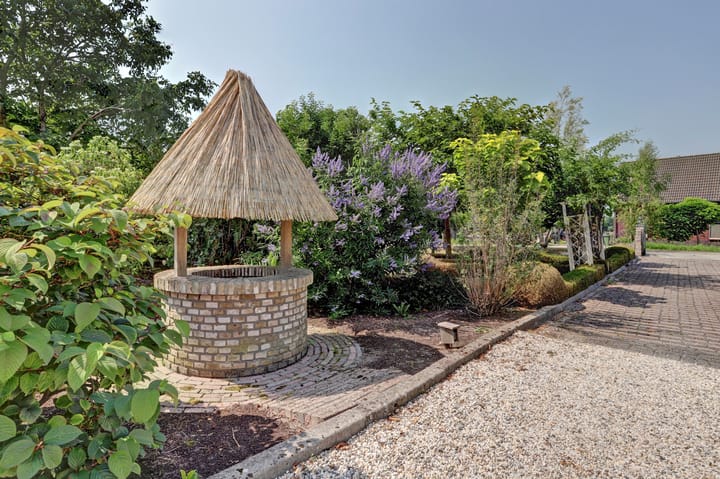 Photo 84 of Achterbroek 10