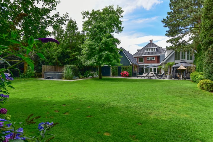 Photo 52 of Harderwijkerstraat 6