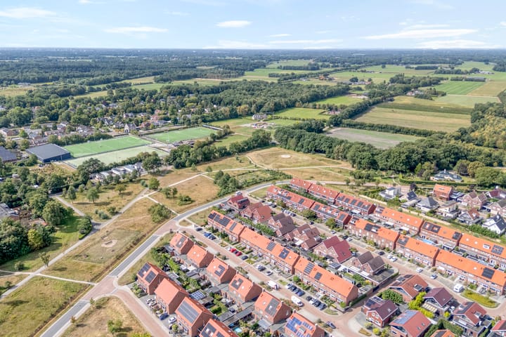 Foto 29 van Hoefsmid 37