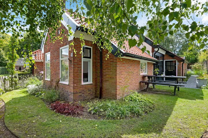 Foto 1 van Achter de Hoven 8