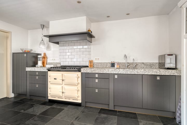 Foto 4 van Moleneind 31