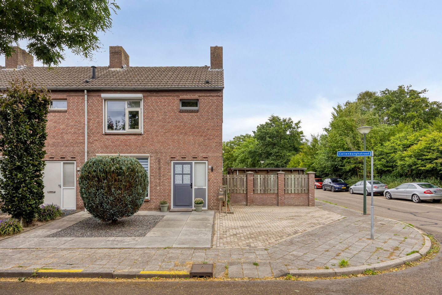 Photo 40 of Callenburghstraat 28