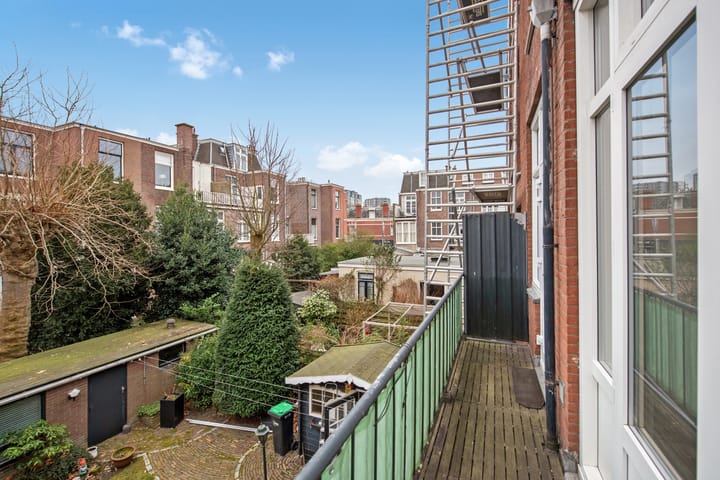 Foto 4 van Van Loostraat 4