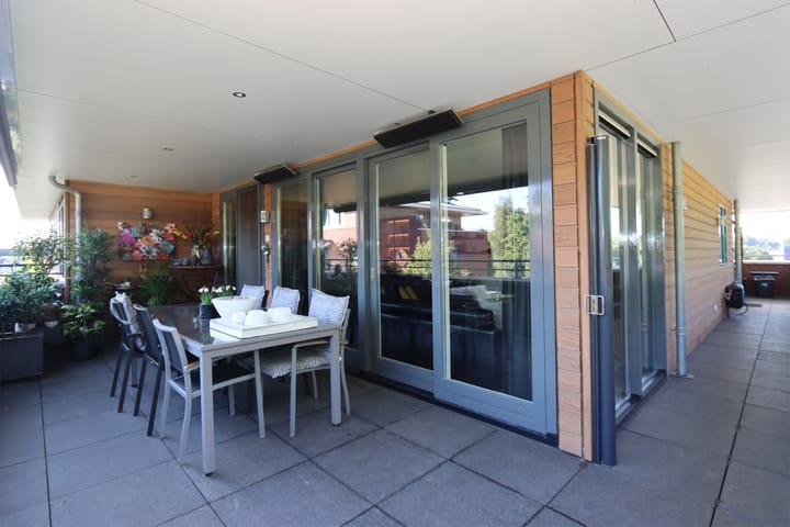 Photo 10 of Zevenheuvelenweg 10-F