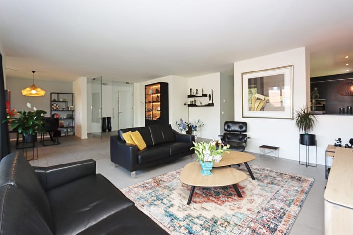 Photo 20 of Zevenheuvelenweg 10-F