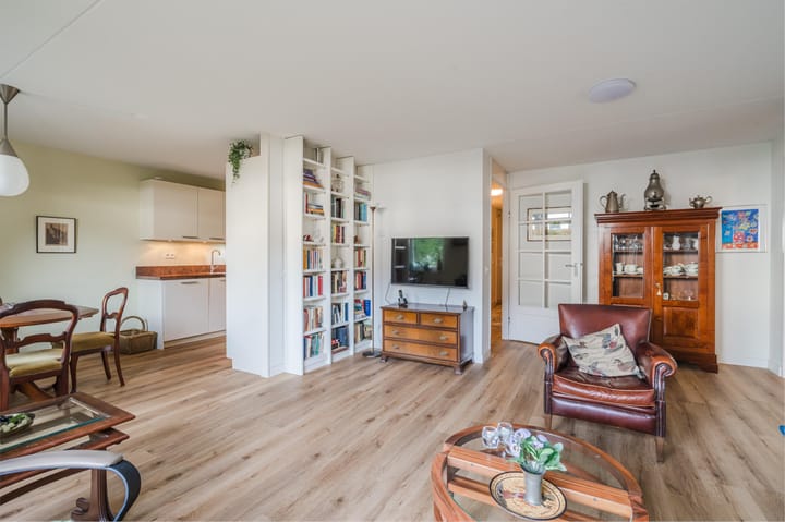 Foto 18 van van Nagell-laan 5