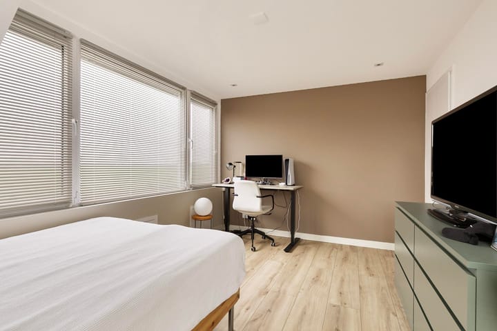 Photo 42 of Waverdijk 12