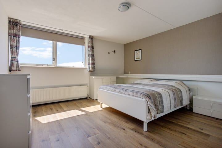 Photo 16 of Koevordermeerstraat 9