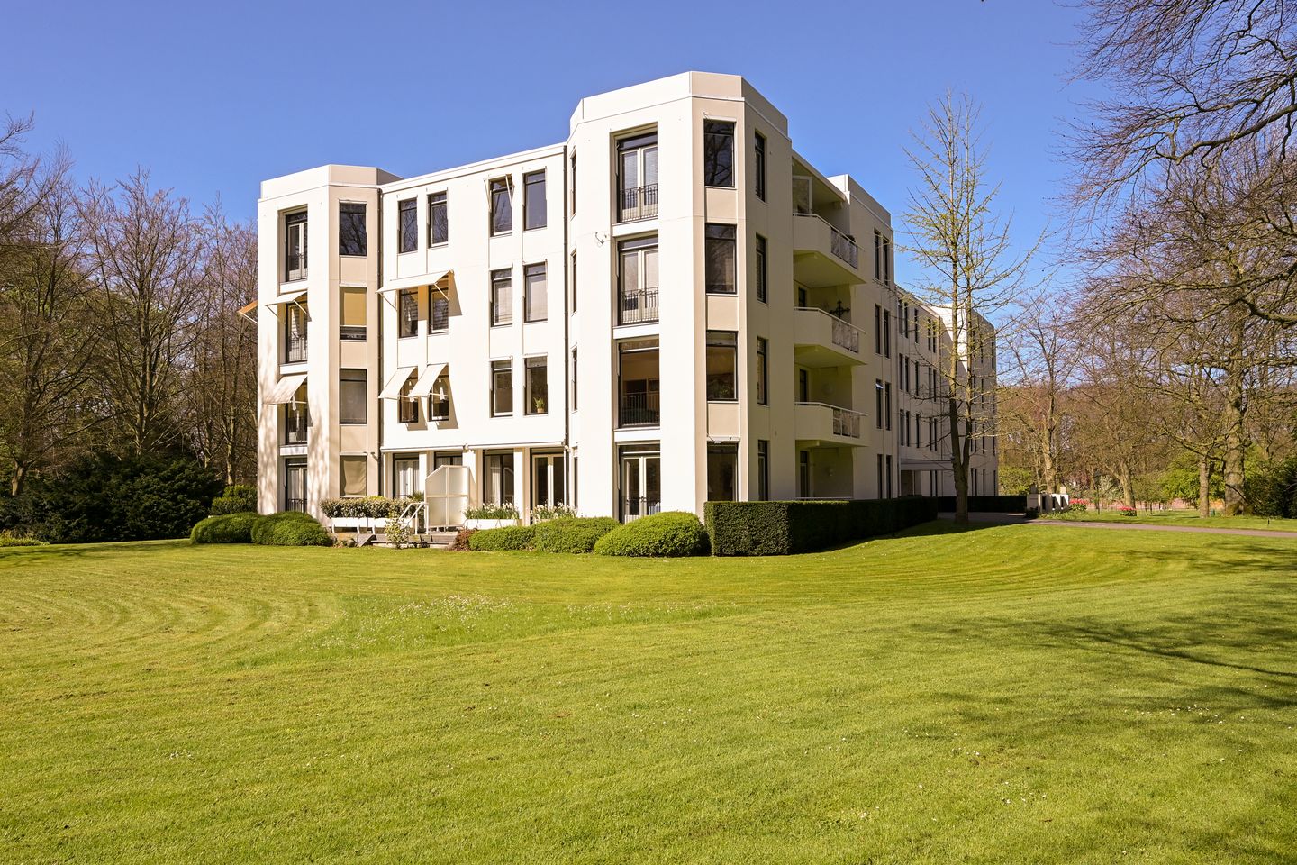 Foto 10 van Van Ommerenlaan 6