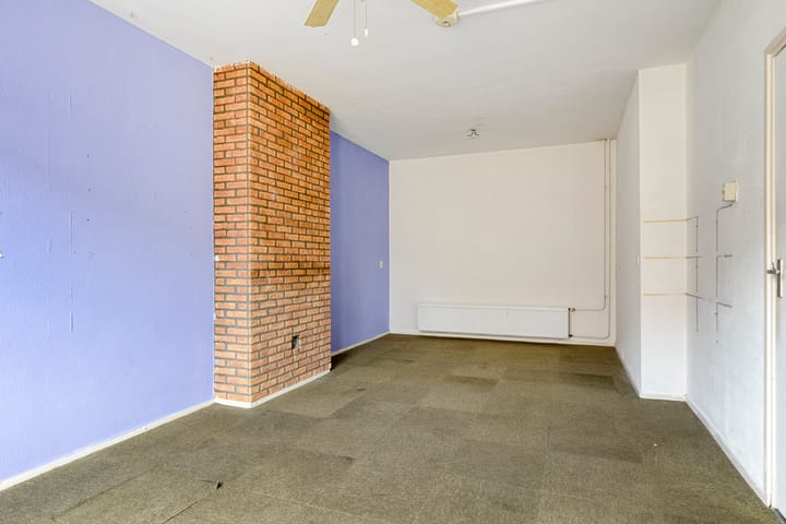 Photo 7 of Diepenbrockstraat 29