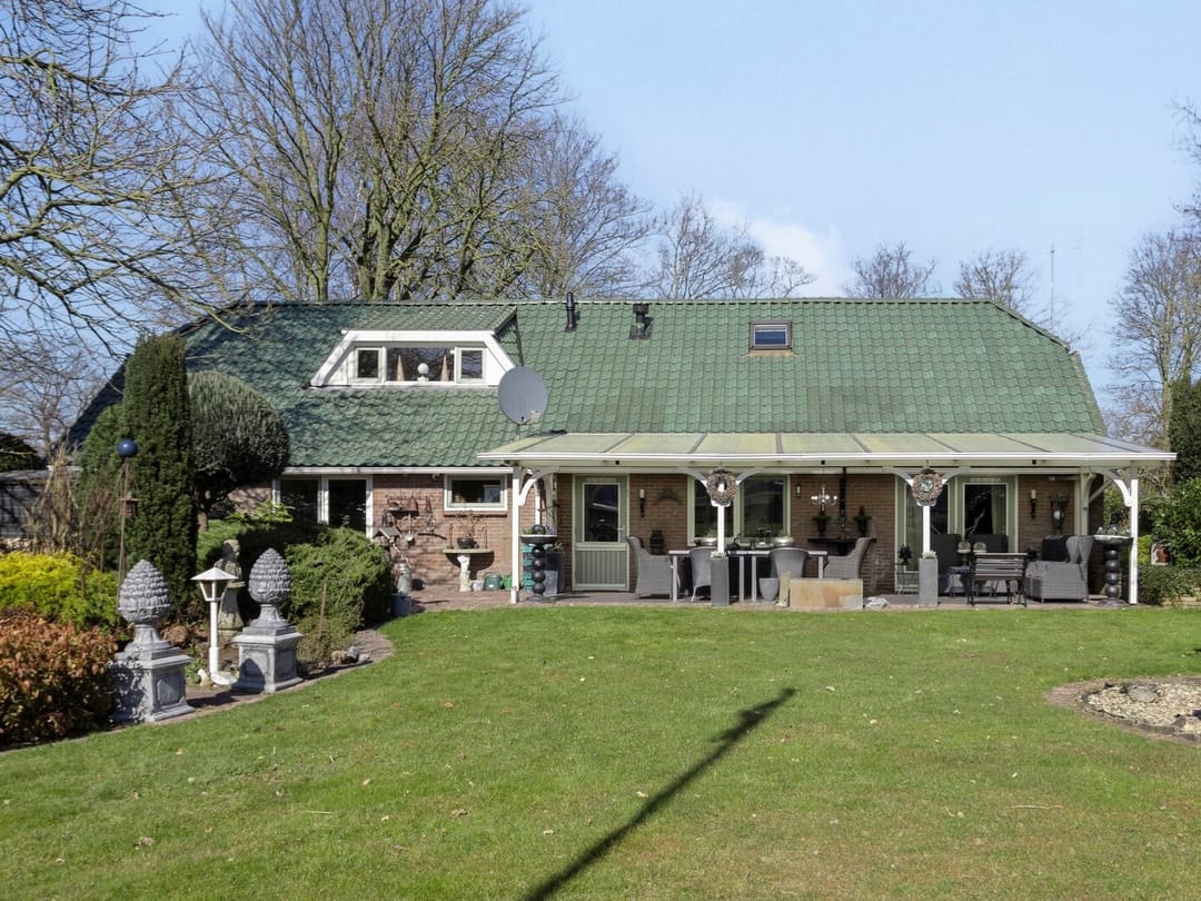 Foto 1 van Ommerkanaal Oost 10