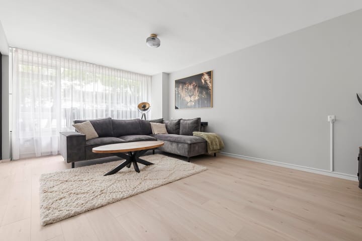 Foto 5 van Rigolettostraat 153