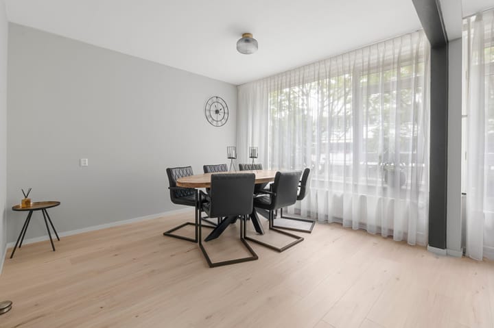 Foto 7 van Rigolettostraat 153