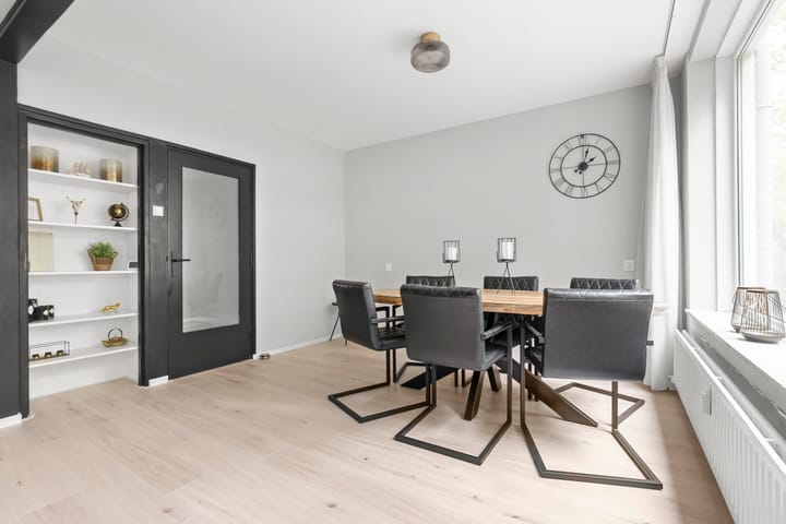 Foto 8 van Rigolettostraat 153