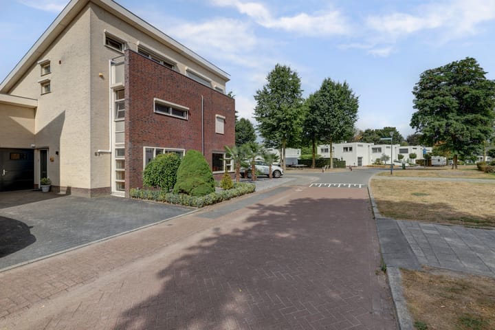 Foto 3 van Wilhelmina Sangersstraat 67