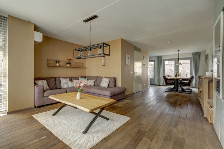 Foto 8 van Wilhelmina Sangersstraat 67