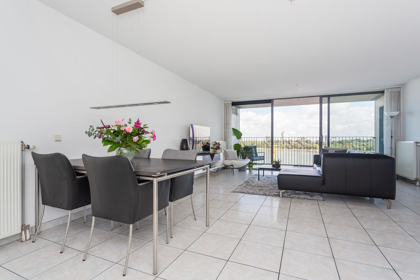 Photo 4 of Cor Kieboomplein 294