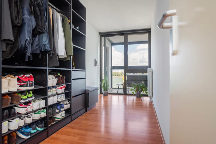 Foto 10 van Cor Kieboomplein 294