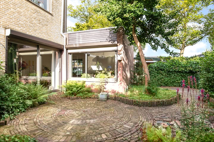 Photo 49 of Beethovensingel 143