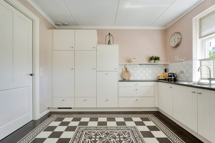 Foto 11 van De Widtstraat 15