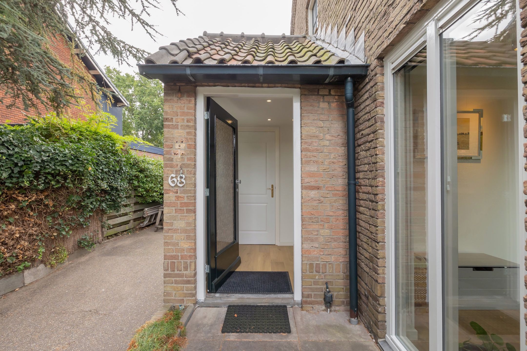 Photo 6 of Rijksstraatweg 68