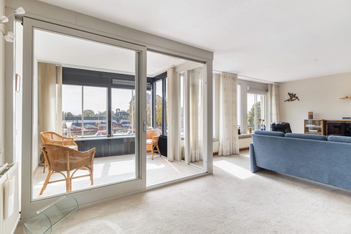 Foto 19 van Spoorlaan 9