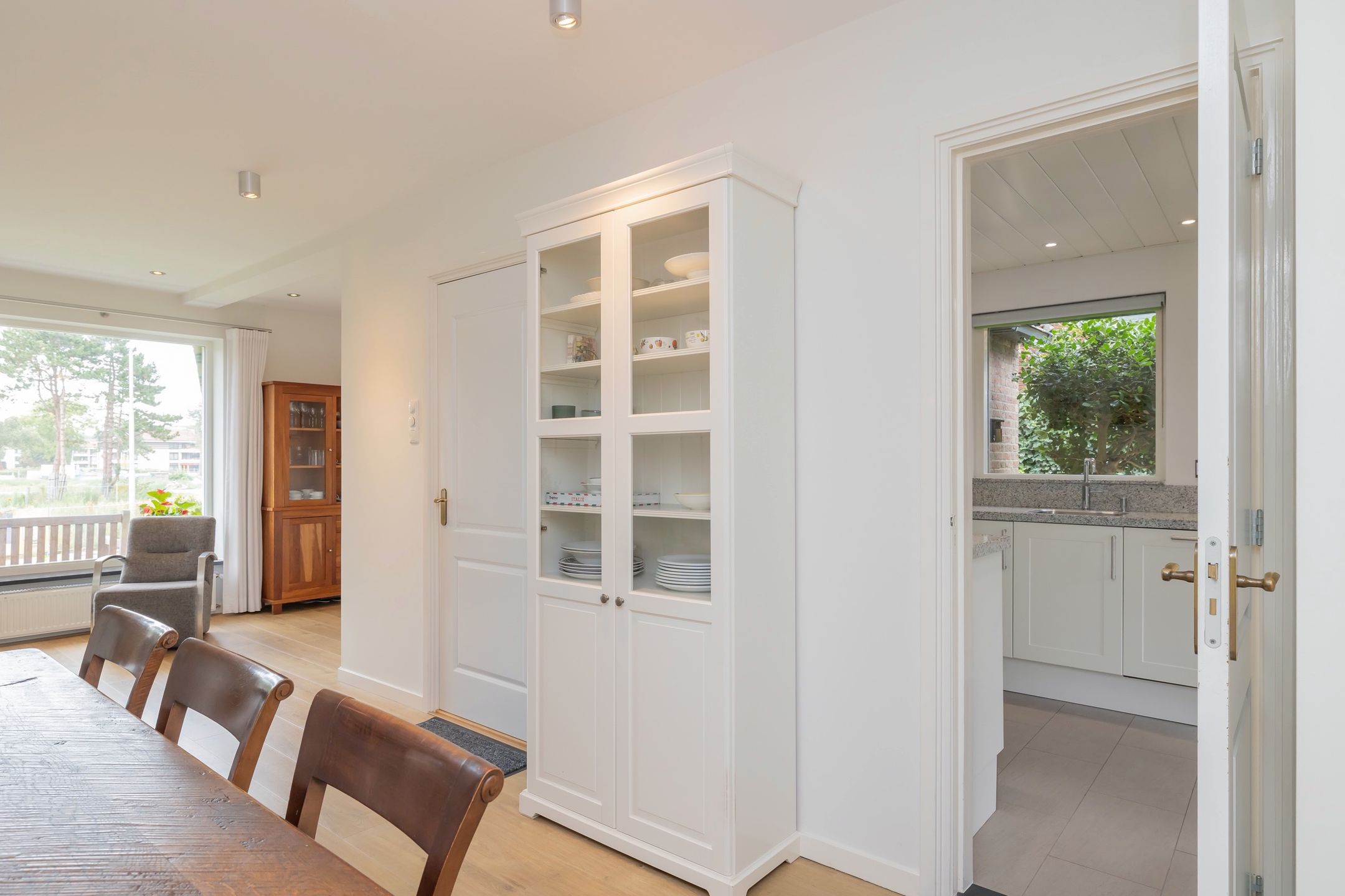 Photo 18 of Rijksstraatweg 68