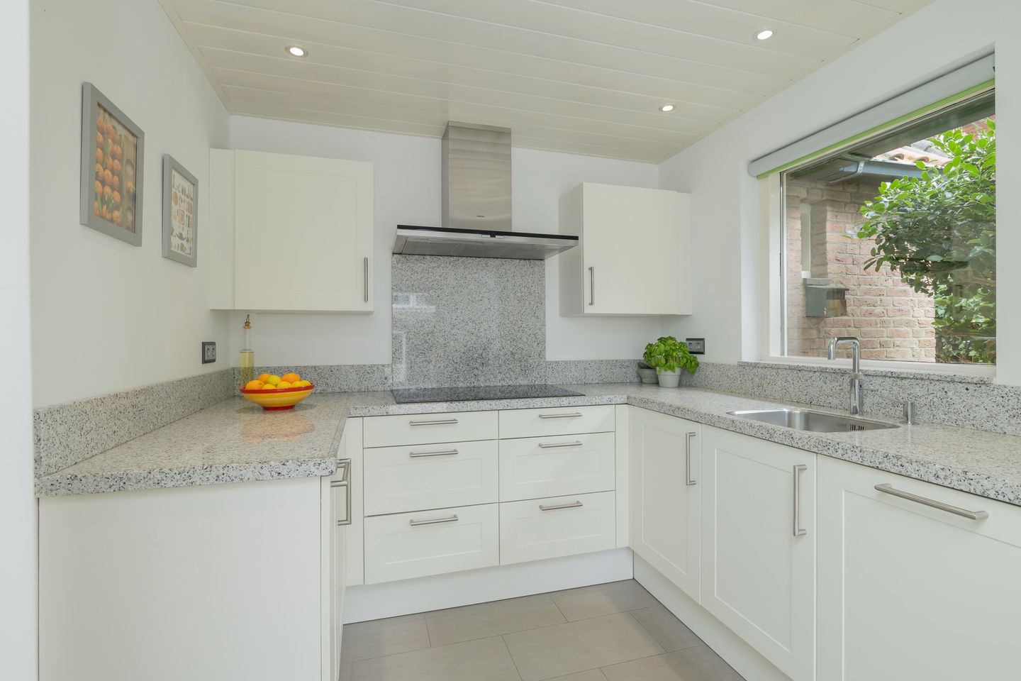 Photo 19 of Rijksstraatweg 68