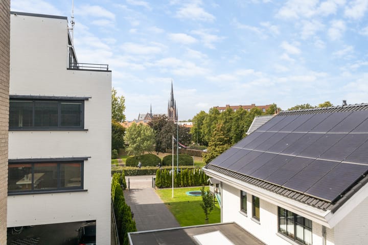 Foto 41 van Spoorlaan 9