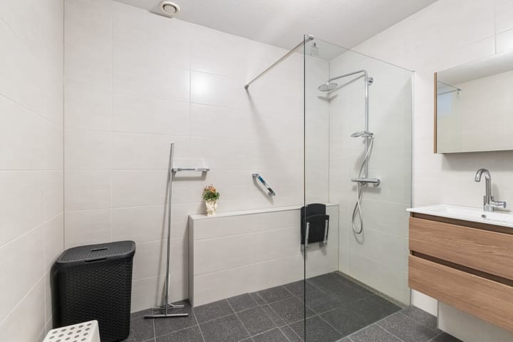 Foto 43 van Spoorlaan 9