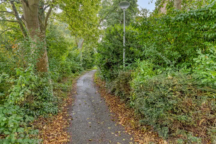 Photo 42 of Geesterwijk 30