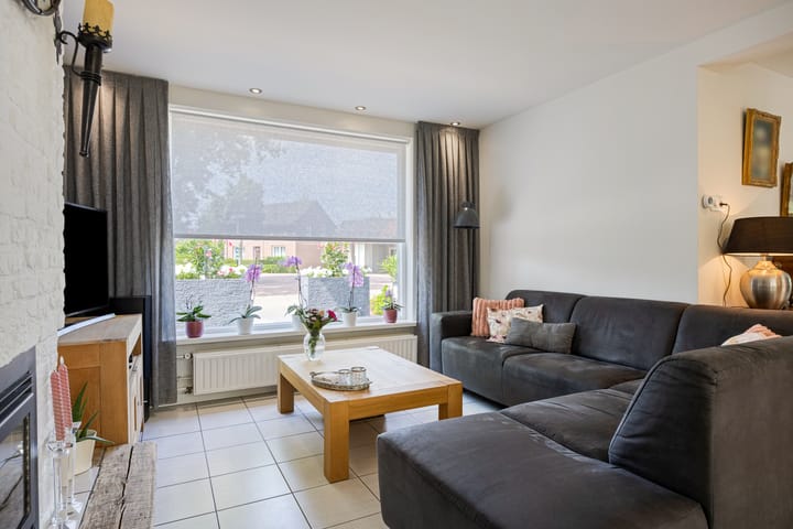 Foto 2 van Deken van der Cammenweg 1