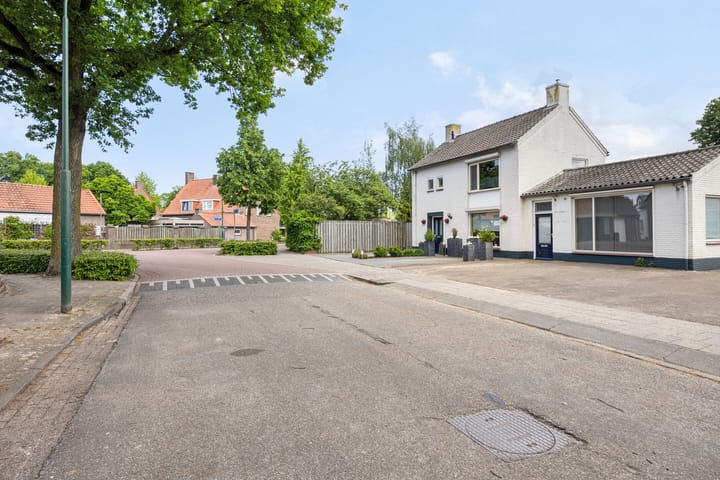 Foto 43 van Deken van der Cammenweg 1