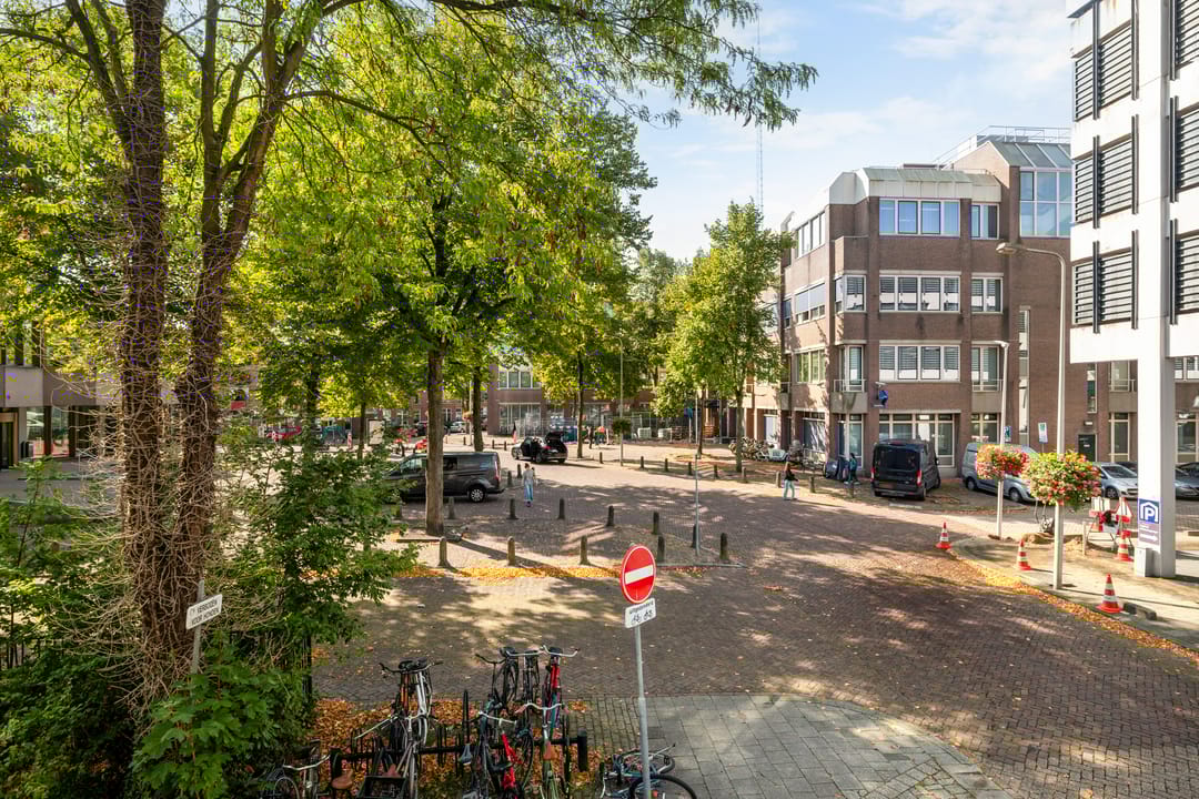 Foto 23 van Pastoor van Nuenenstraat 8