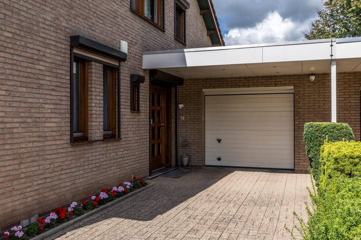 Foto 42 van Van Hövell tot Westerflierhof 23