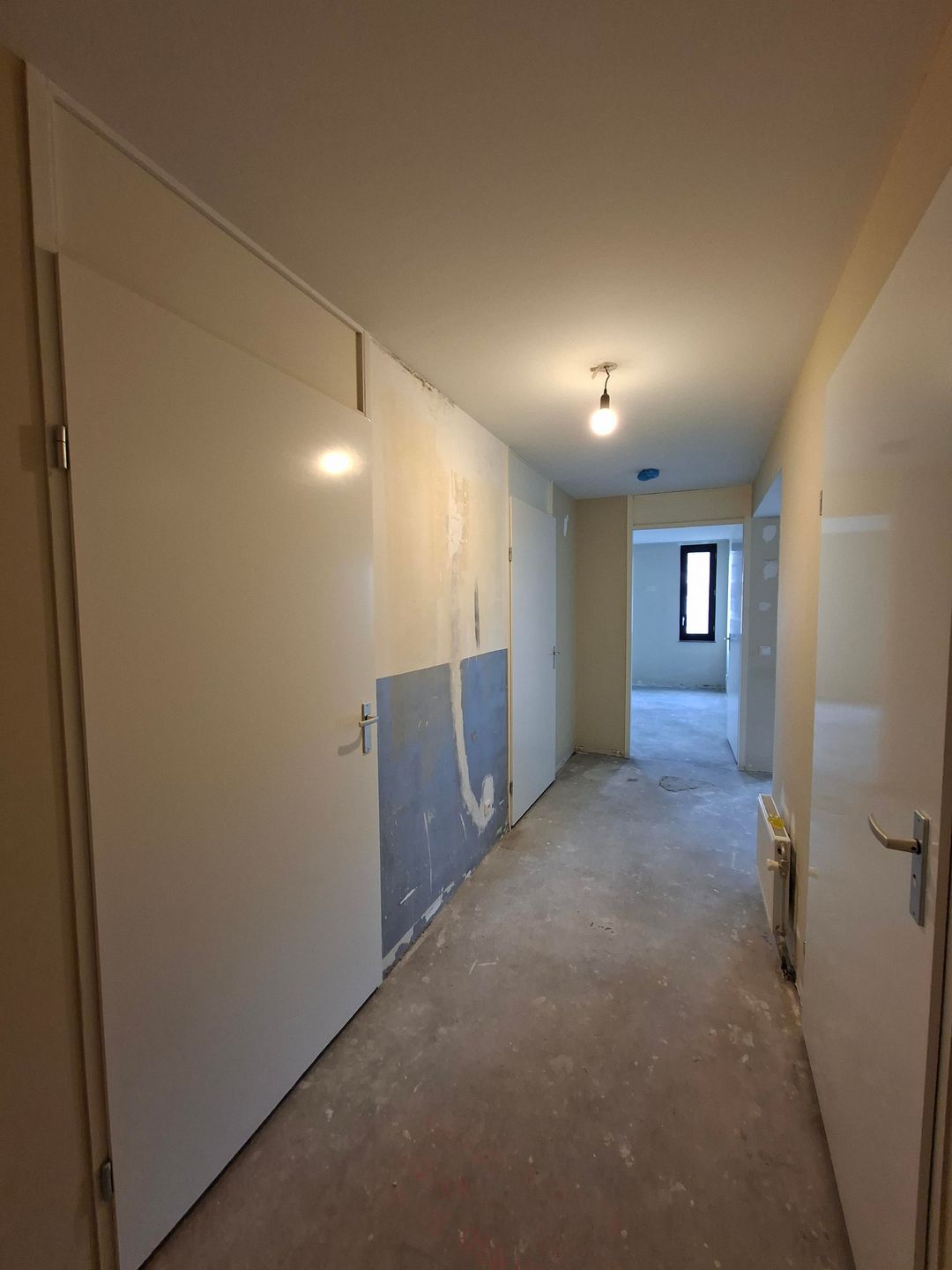 Photo 7 of Burgemeester Röellstraat 536