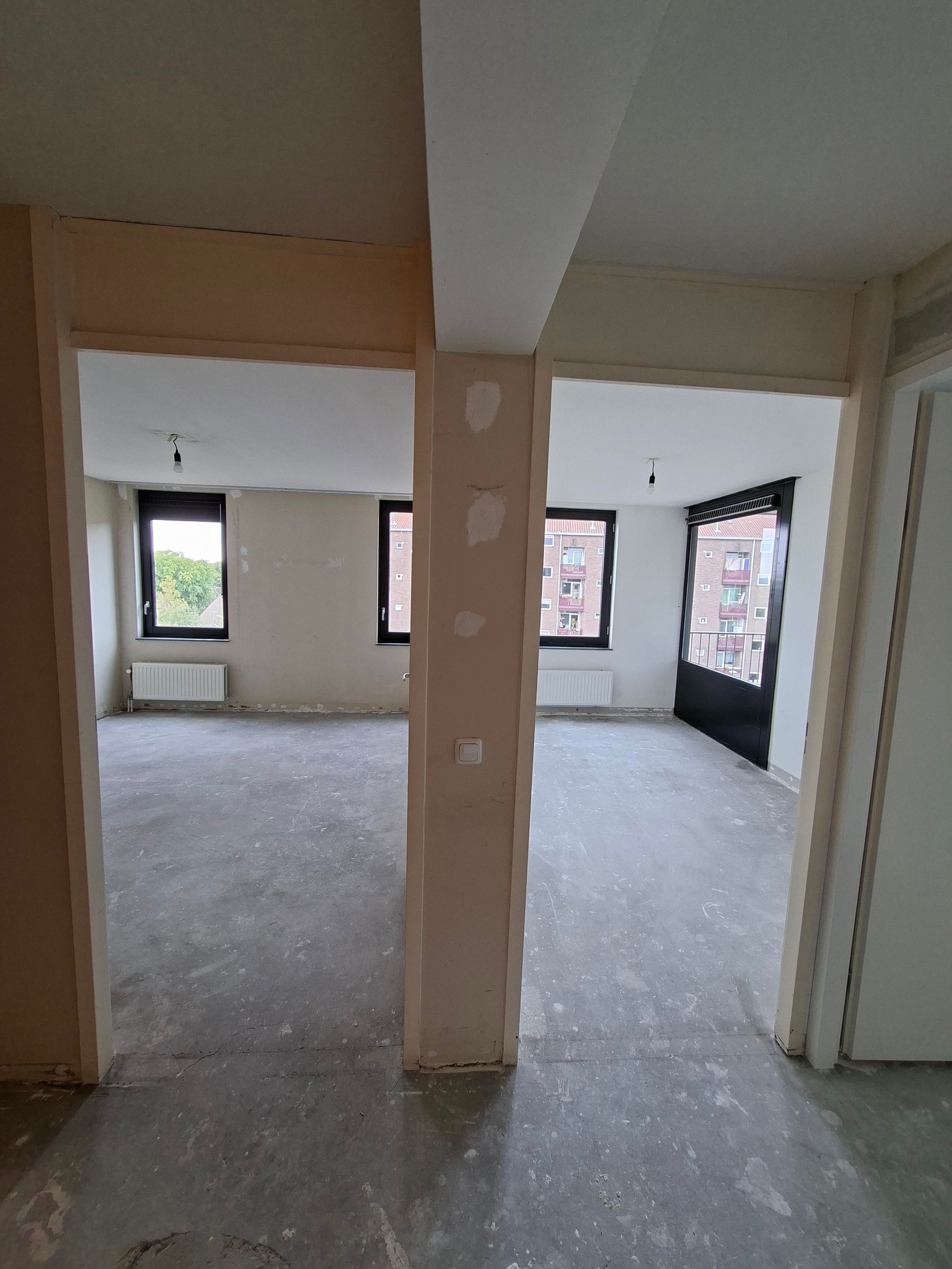 Photo 9 of Burgemeester Röellstraat 536