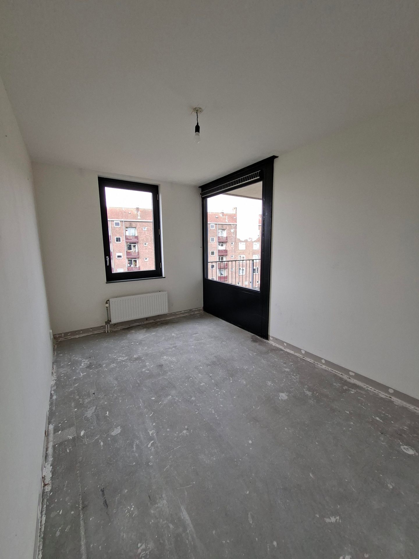 Photo 10 of Burgemeester Röellstraat 536